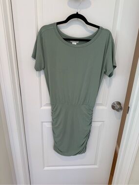 l*space Sage Green Short Sleeve Dress.